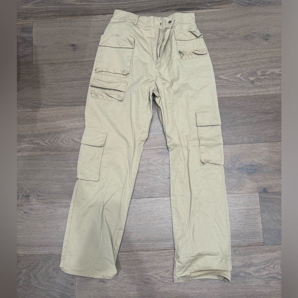 KHAKI CARGO PANTS
